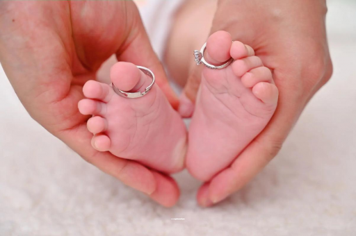 广州代怀供卵公司7个月孕妇肚子疼